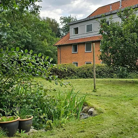 Danish Comfort For 2 Guests 度假居